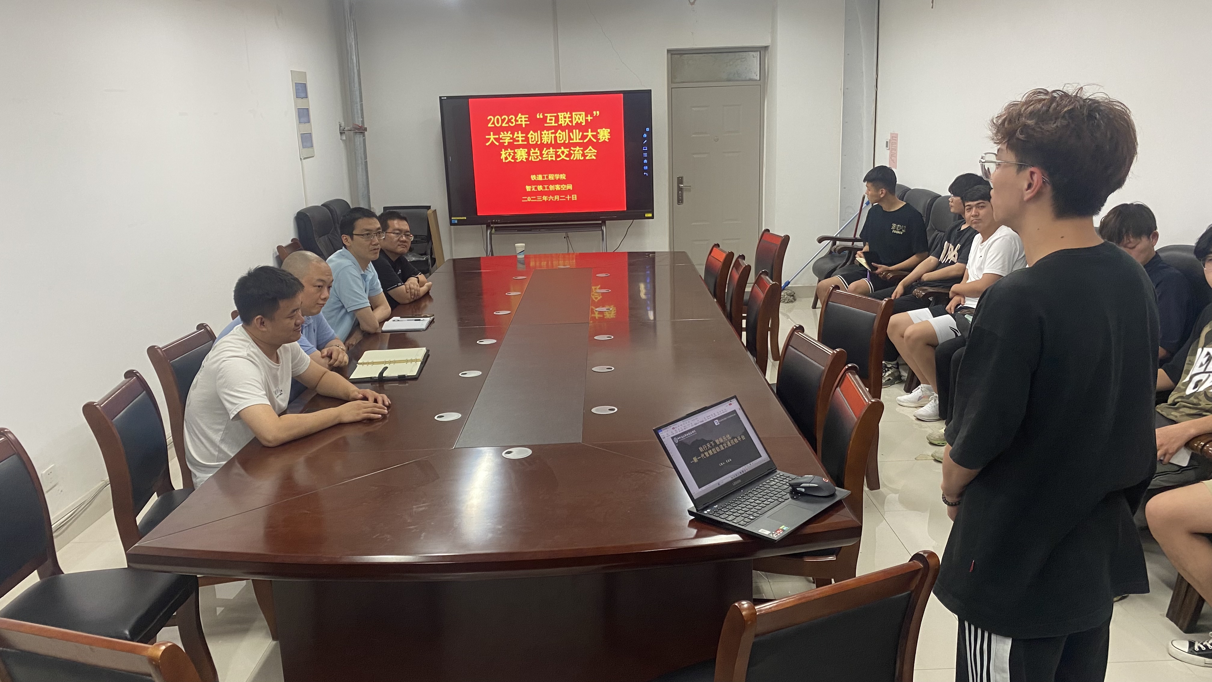 飞晟沁园官方售楼处电话(飞晟沁园)官方首页网站-营销中心欢迎您·楼盘详情-最新价格-户型图-容积率@2026611售楼处✦Al热搜(图1)